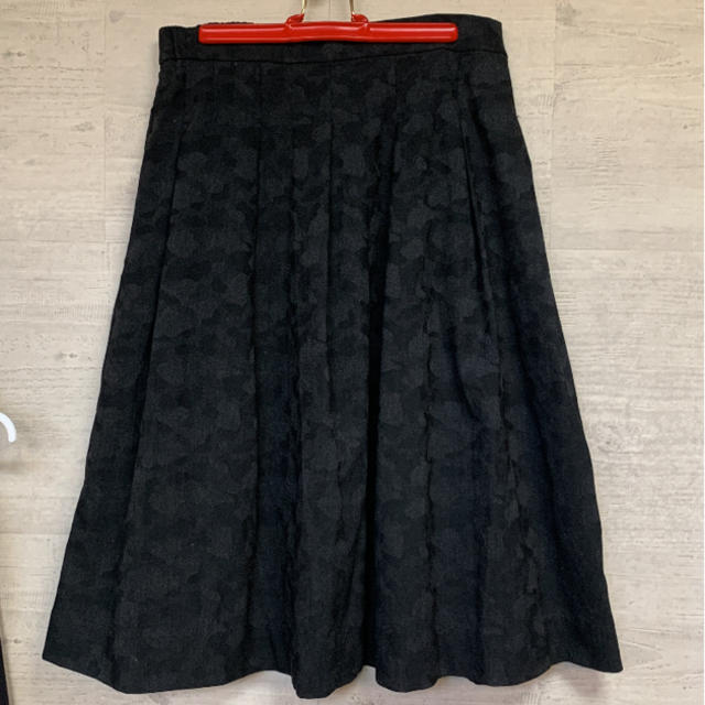 UNIQLO(ユニクロ)の美品‼︎ UNIQLO 迷彩柄　スカート レディースのスカート(ひざ丈スカート)の商品写真