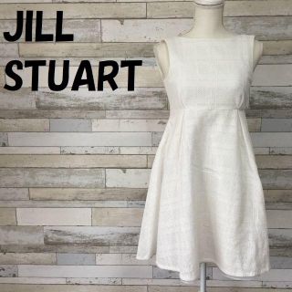 ジルスチュアート(JILLSTUART)の【人気】ジルスチュアート ノースリーブ バックファスナー ワンピース サイズ0(ひざ丈ワンピース)