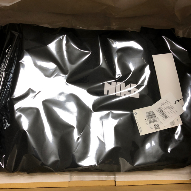 sacai(サカイ)のNike x sacai Hoodie レディースのトップス(パーカー)の商品写真