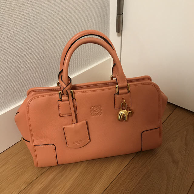 超人気 LOEWE - 【美品】アマソナ 28 ミニボストンバッグ ハンドバッグ
