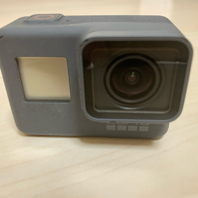 GoPro(ゴープロ)のGopro 6 オマケ多 数回使用 スマホ/家電/カメラのカメラ(ビデオカメラ)の商品写真