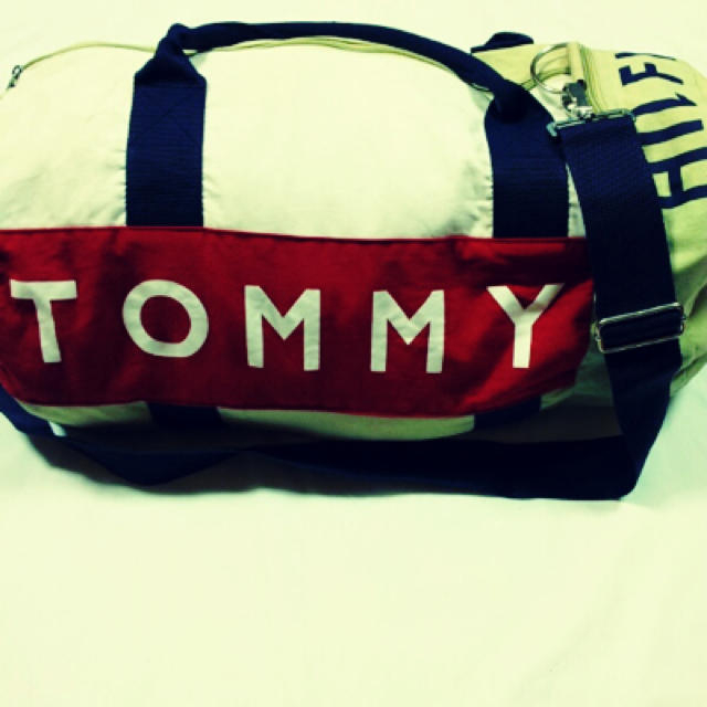 TOMMY HILFIGER(トミーヒルフィガー)のTOMMY HILFIGER ボストン レディースのバッグ(ボストンバッグ)の商品写真