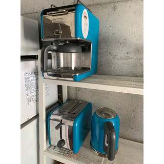 デロンギ(DeLonghi)のデロンギ　コーヒーメーカー　トースター　ケトル　セット(コーヒーメーカー)