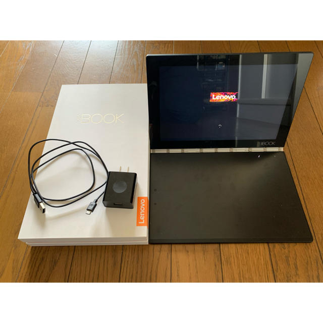 Lenovo(レノボ)のYOGA BOOK with windows YB1-X91F スマホ/家電/カメラのPC/タブレット(タブレット)の商品写真