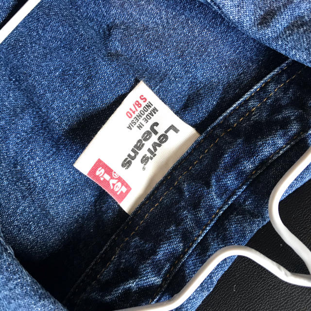 Levi's(リーバイス)のデニムシャツ130〜140 キッズ/ベビー/マタニティのキッズ服男の子用(90cm~)(ブラウス)の商品写真