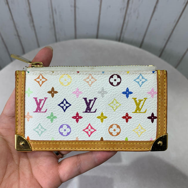 LOUIS VUITTON(ルイヴィトン)のhynsyy様専用　ルイヴィトン コインケース マルチカラー レディースのファッション小物(コインケース)の商品写真