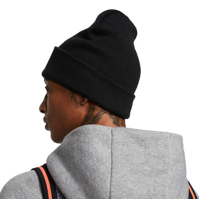 NIKE(ナイキ)のJordan PSG BEANIE CUFFED CJ8045-01 ニット帽子 メンズの帽子(ニット帽/ビーニー)の商品写真