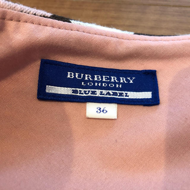 BURBERRY BLUE LABEL(バーバリーブルーレーベル)のバーバリーブルーレーベル　スカート レディースのスカート(ひざ丈スカート)の商品写真