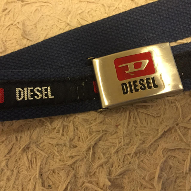 DIESEL(ディーゼル)のディーゼル♪ガチャベルト レディースのファッション小物(ベルト)の商品写真