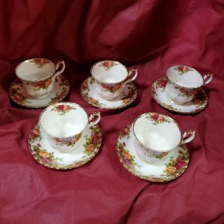 ロイヤルアルバート(ROYAL ALBERT)のロイヤルアルバート　カップ&ソーサー５客セット(食器)