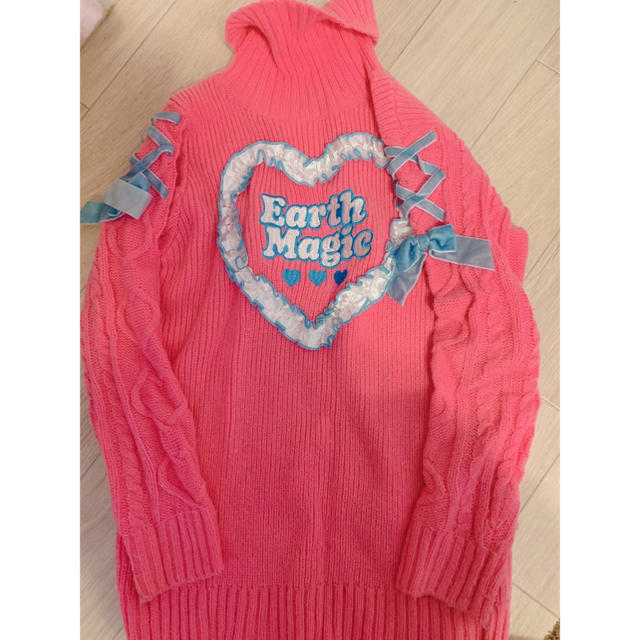 EARTHMAGIC(アースマジック)のアースマジック130  ニット キッズ/ベビー/マタニティのキッズ服女の子用(90cm~)(ニット)の商品写真