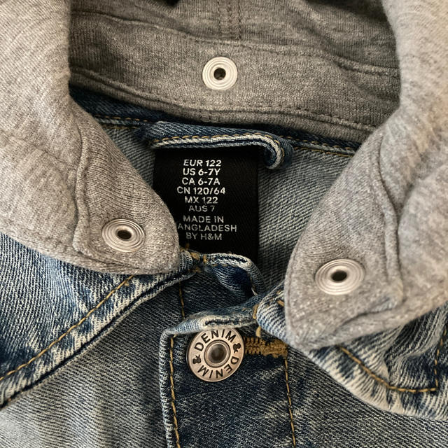 H&M(エイチアンドエム)のH&M  デニム キッズ/ベビー/マタニティのキッズ服男の子用(90cm~)(ジャケット/上着)の商品写真