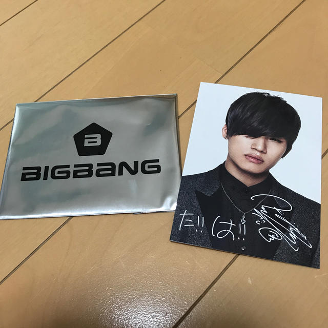 BIGBANG(ビッグバン)のBIGBANG D-LITE カード エンタメ/ホビーのCD(K-POP/アジア)の商品写真