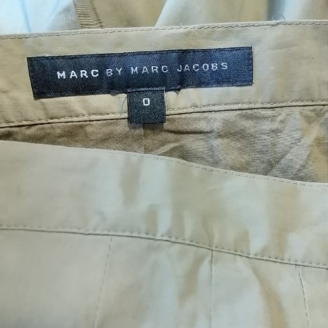 MARC BY MARC JACOBS(マークバイマークジェイコブス)の最終値下 マークバイ マークジェイコブス スカート  レディースのスカート(ひざ丈スカート)の商品写真