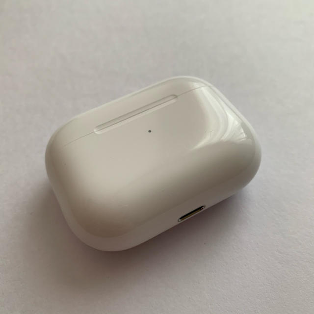 Apple Proの通販 by fukumurakami's shop｜アップルならラクマ - USED AirPods 即納高品質