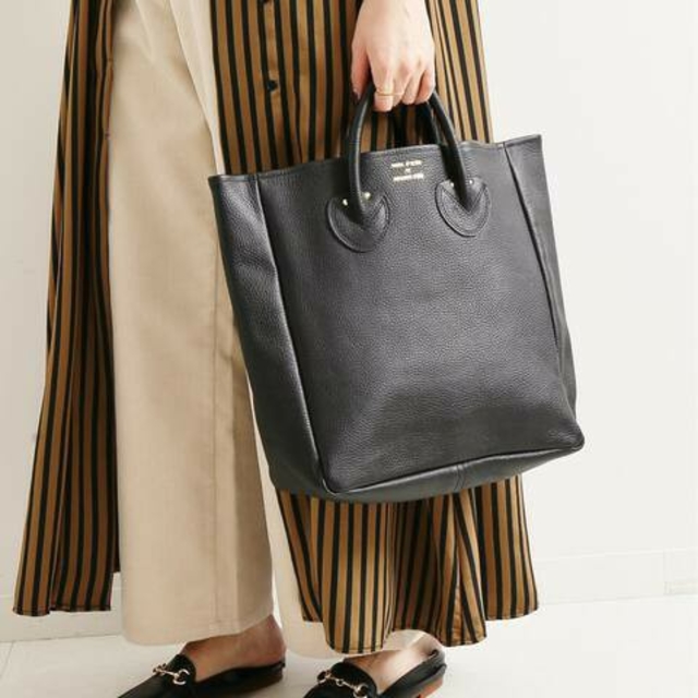 YOUNGu0026OLSEN ヤングアンドオルセン レザートートバッグ Mサイズ-