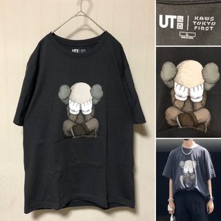 ユニクロ(UNIQLO)の完売品❗️KAWS TOKYO FIRST カウズ ユニクロ コラボ Tシャツ(Tシャツ/カットソー(半袖/袖なし))