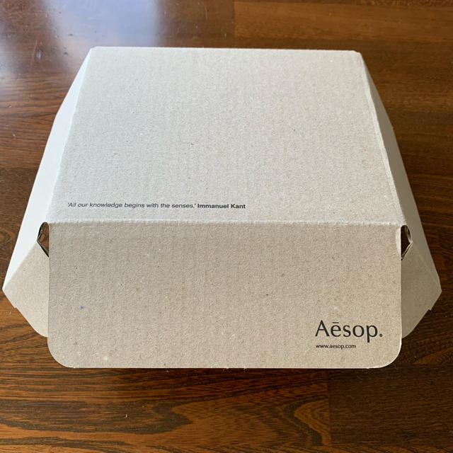 Aesop - Aesop ギフトボックスの通販 by W's shop|イソップならラクマ Aesop - Aesop ギフトボックスの通販 by W's shop|イソップならラクマ