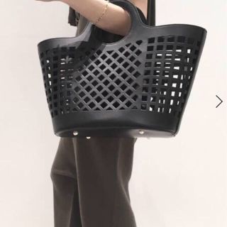 アパルトモンドゥーズィエムクラス(L'Appartement DEUXIEME CLASSE)の☆美品☆HEREU Leather Mesh Bag◆black(その他)