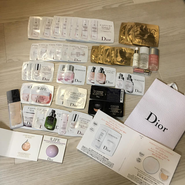 Christian Dior(クリスチャンディオール)のDior サンプル コスメ/美容のキット/セット(サンプル/トライアルキット)の商品写真