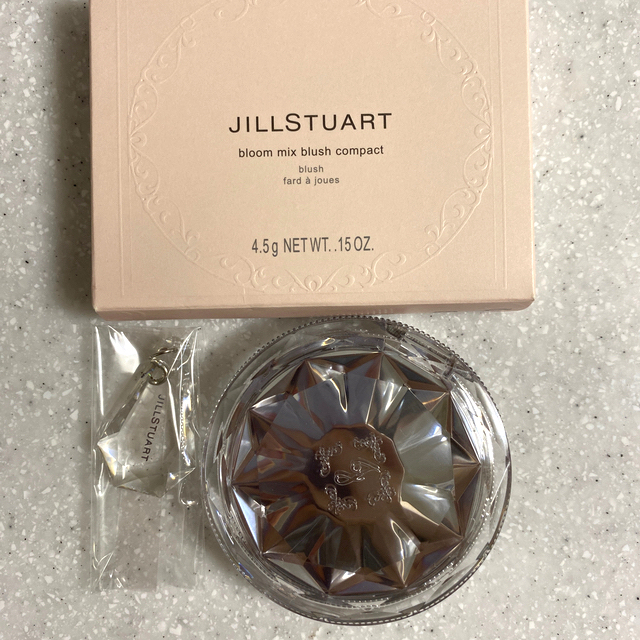 JILLSTUART(ジルスチュアート)のブルーム　ミックスブラッシュ　コンパクト　05 コスメ/美容のベースメイク/化粧品(チーク)の商品写真