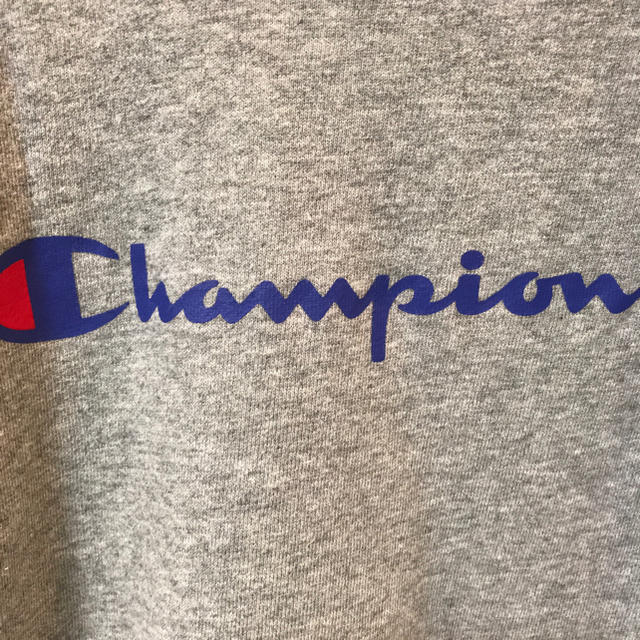 Champion(チャンピオン)のChampionトレーナー140cm キッズ/ベビー/マタニティのキッズ服女の子用(90cm~)(Tシャツ/カットソー)の商品写真