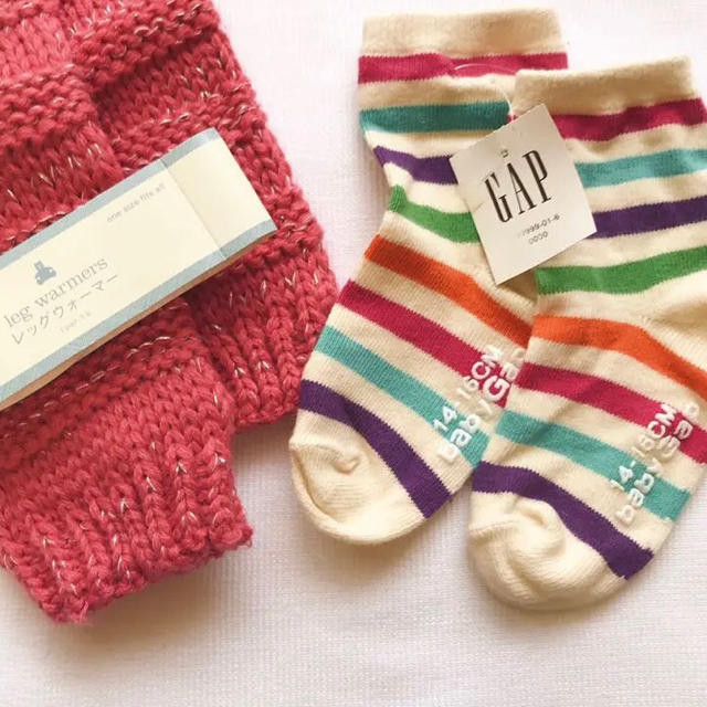 babyGAP(ベビーギャップ)の【2足】新品 14-16 ベビーギャップ ニット レッグウォーマー ソックス B キッズ/ベビー/マタニティのこども用ファッション小物(靴下/タイツ)の商品写真