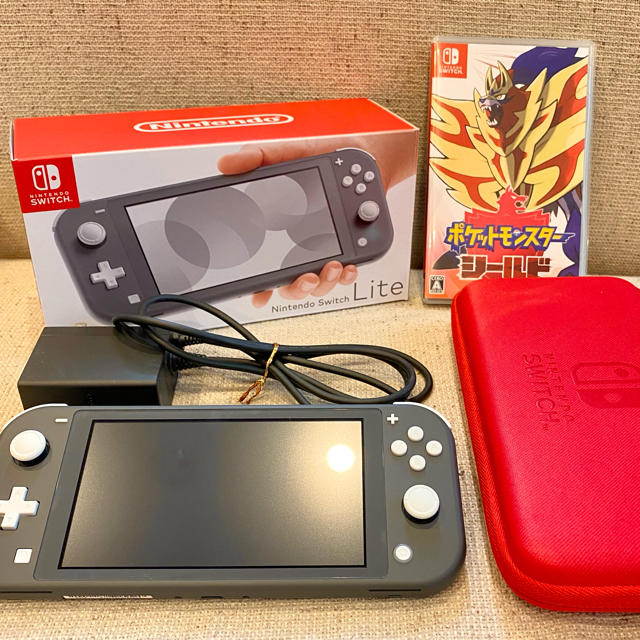 Nintendo Switch Lite グレー ポケモン シールド 本体ケース