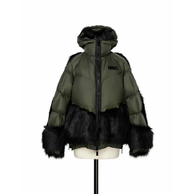 sacai(サカイ)のNike x sacai Women’s Parka  サカイ　ナイキ レディースのジャケット/アウター(ダウンジャケット)の商品写真