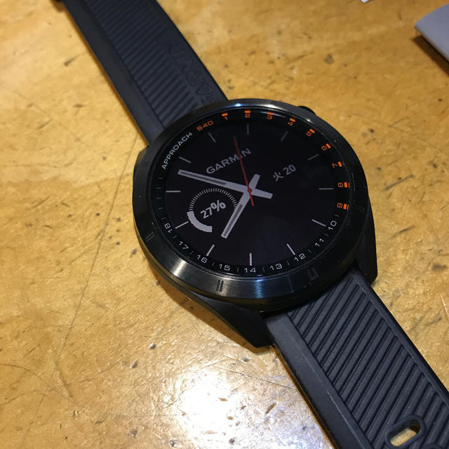 GARMINアプローチS40GPSゴルフナビ（黒） 1