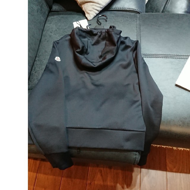 MONCLER(モンクレール)のモンクレールMAGLIA CARDIGAN メンズのトップス(パーカー)の商品写真