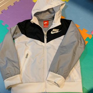 ナイキ(NIKE)のNIKE ジャケット　110〜116cm 5歳から6歳(ジャケット/上着)