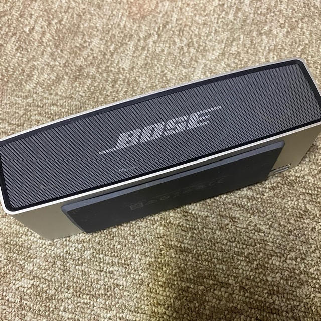 BOSE(ボーズ)のBose Soundlink Mini Bluetooth Speaker スマホ/家電/カメラのオーディオ機器(ポータブルプレーヤー)の商品写真