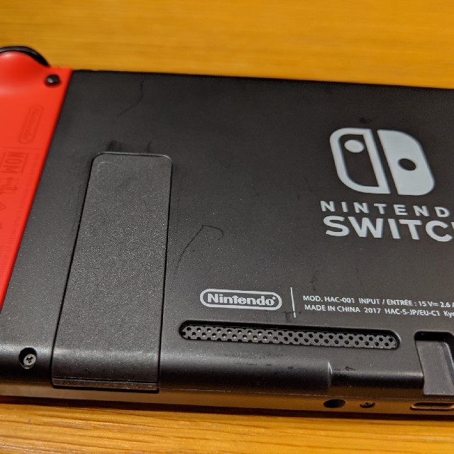 Nintendo Switch(ニンテンドースイッチ)のNintendo Switch 旧型中古 エンタメ/ホビーのゲームソフト/ゲーム機本体(家庭用ゲーム機本体)の商品写真