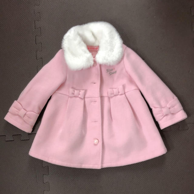 BeBe(ベベ)の【にこチャン♡様専用】美品⭐︎Kiss  Drop コート キッズ/ベビー/マタニティのキッズ服女の子用(90cm~)(コート)の商品写真