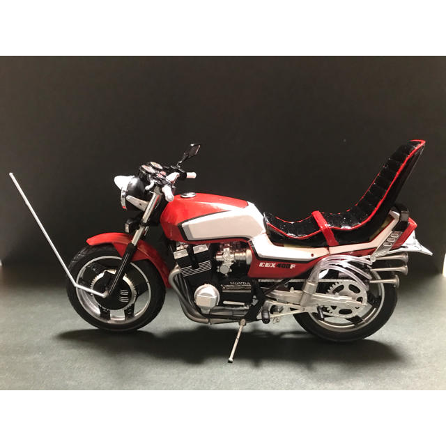 AOSHIMA(アオシマ)の1/12 プラモデル CBX400F 族車 【完成品】 エンタメ/ホビーのおもちゃ/ぬいぐるみ(模型/プラモデル)の商品写真