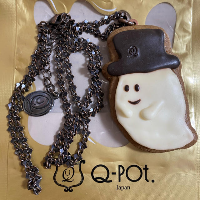 Q-pot.(キューポット)のゴーストクッキーネックレス レディースのアクセサリー(ネックレス)の商品写真