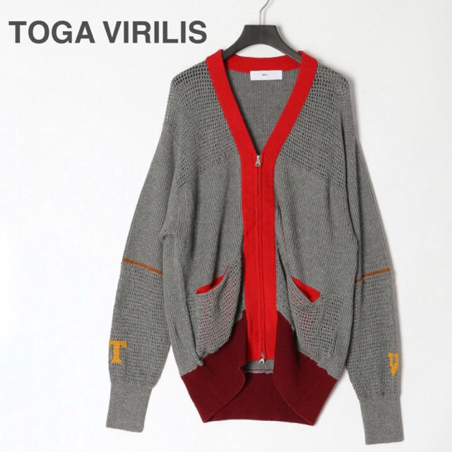 TOGA(トーガ)の【新品】トーガビリリース ジップアップ  ニットカーディガン メンズのトップス(カーディガン)の商品写真