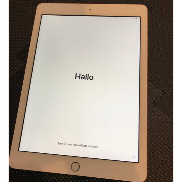 ipad 第6世代 32GB Wi-Fiタブレット