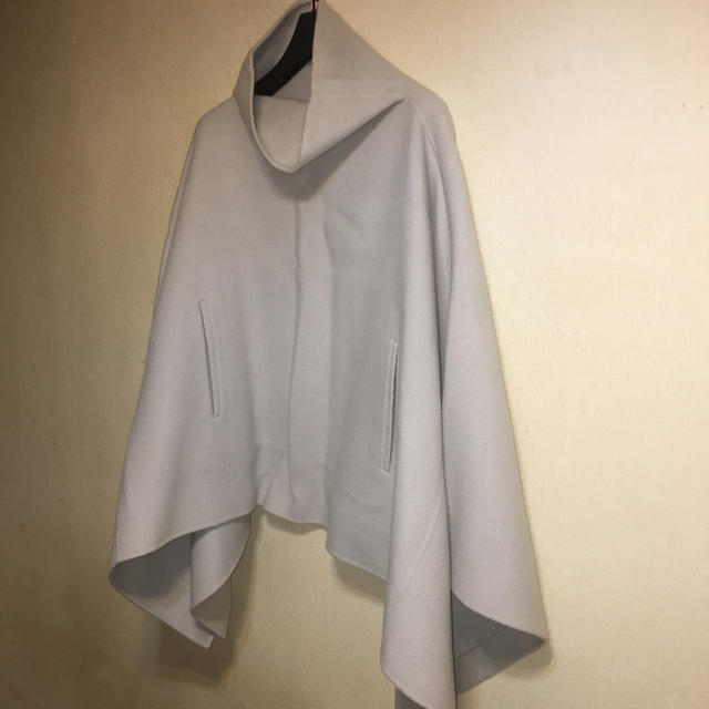 美品 DKNY ダナキャランニューヨーク ポンチョ コート FREE