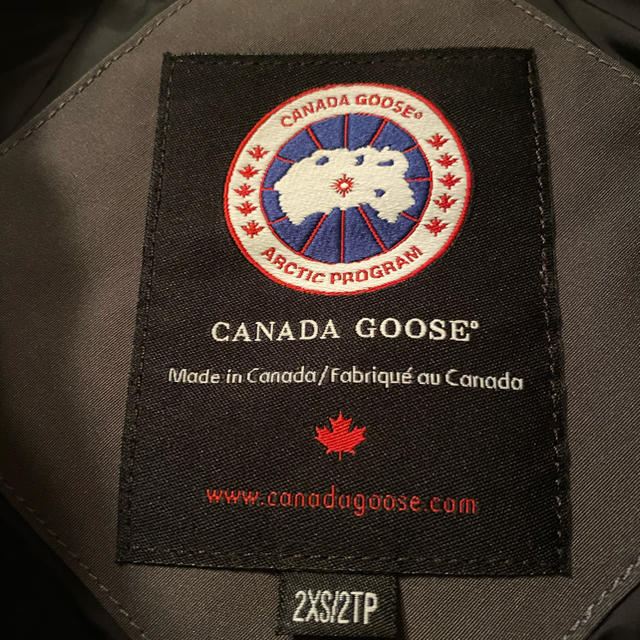 CANADA GOOSE(カナダグース)のカナダグース　ロングダウンコート　Mytique レディースのジャケット/アウター(ダウンジャケット)の商品写真
