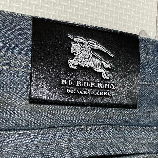 BURBERRY BLACK LABEL(バーバリーブラックレーベル)のちゃま様専用 メンズのパンツ(デニム/ジーンズ)の商品写真