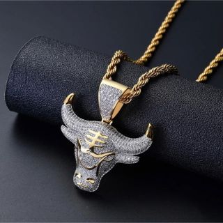 【大人気】ネックレス シカゴ ブルズ  ゴールド　bulls(ネックレス)