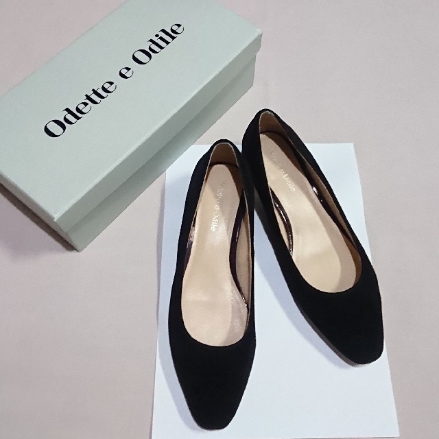 Odette e Odile(オデットエオディール)のミィ様専用 オデットエオディール パンプス 黒 スエード スクエアトゥ  レディースの靴/シューズ(ハイヒール/パンプス)の商品写真