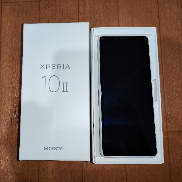 SONY(ソニー)のsony xperia 10 ii simフリー スマホ/家電/カメラのスマートフォン/携帯電話(スマートフォン本体)の商品写真