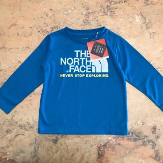 ザノースフェイス(THE NORTH FACE)の新品未使用　ノースフェイス　ロゴ　ロンT(Tシャツ/カットソー)