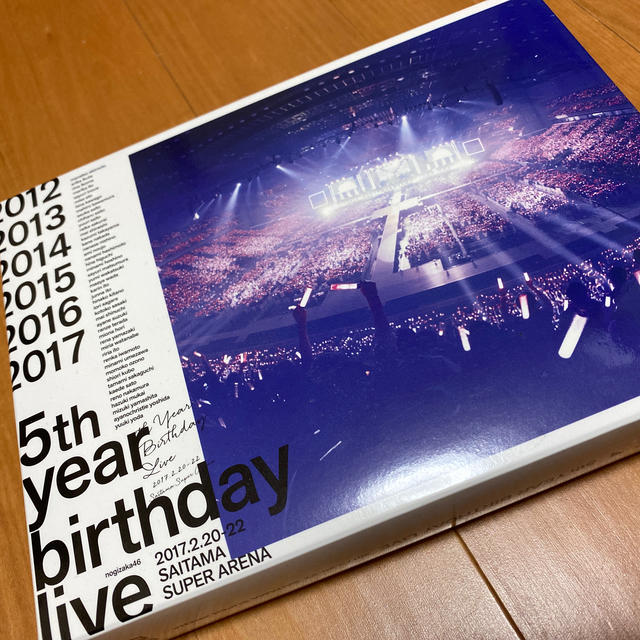 乃木坂46(ノギザカフォーティーシックス)の5th　YEAR　BIRTHDAY　LIVE　2017．2．20-22　SAIT エンタメ/ホビーのDVD/ブルーレイ(ミュージック)の商品写真