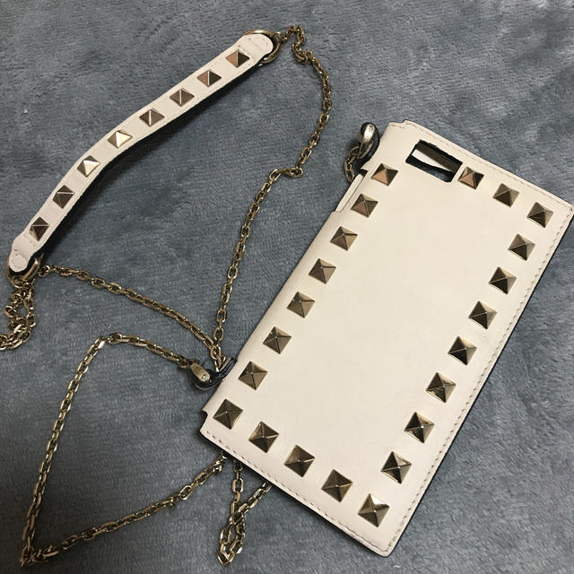 VALENTINO(ヴァレンティノ)のヴァレンティノ　iPhone7ケース☆おすすめ スマホ/家電/カメラのスマホアクセサリー(iPhoneケース)の商品写真