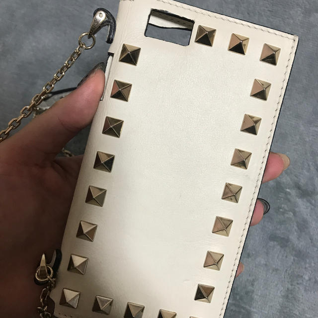 VALENTINO(ヴァレンティノ)のヴァレンティノ　iPhone7ケース☆おすすめ スマホ/家電/カメラのスマホアクセサリー(iPhoneケース)の商品写真