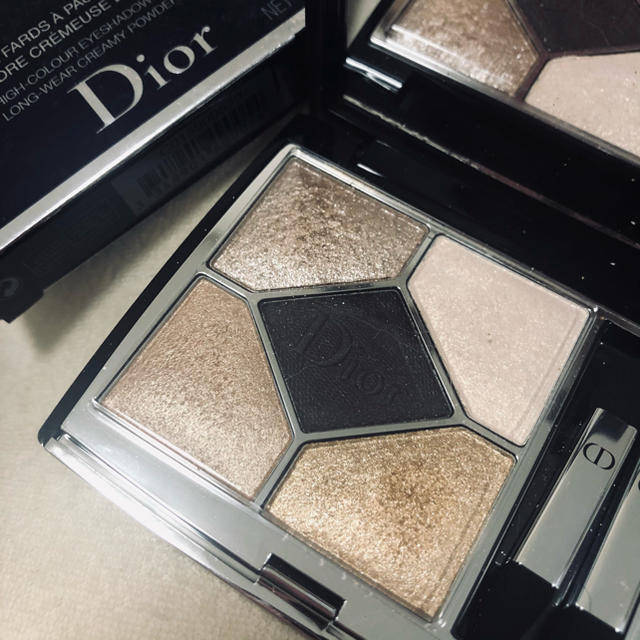 Dior(ディオール)のディオール　サンクルールクチュール　539 コスメ/美容のベースメイク/化粧品(アイシャドウ)の商品写真